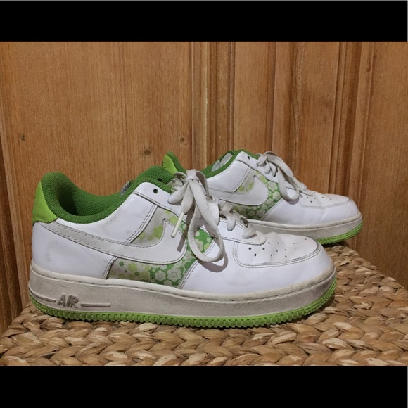 nike sakura air force 1